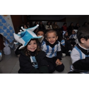 Festejos por el Día de la Bandera con los niños de Jardín